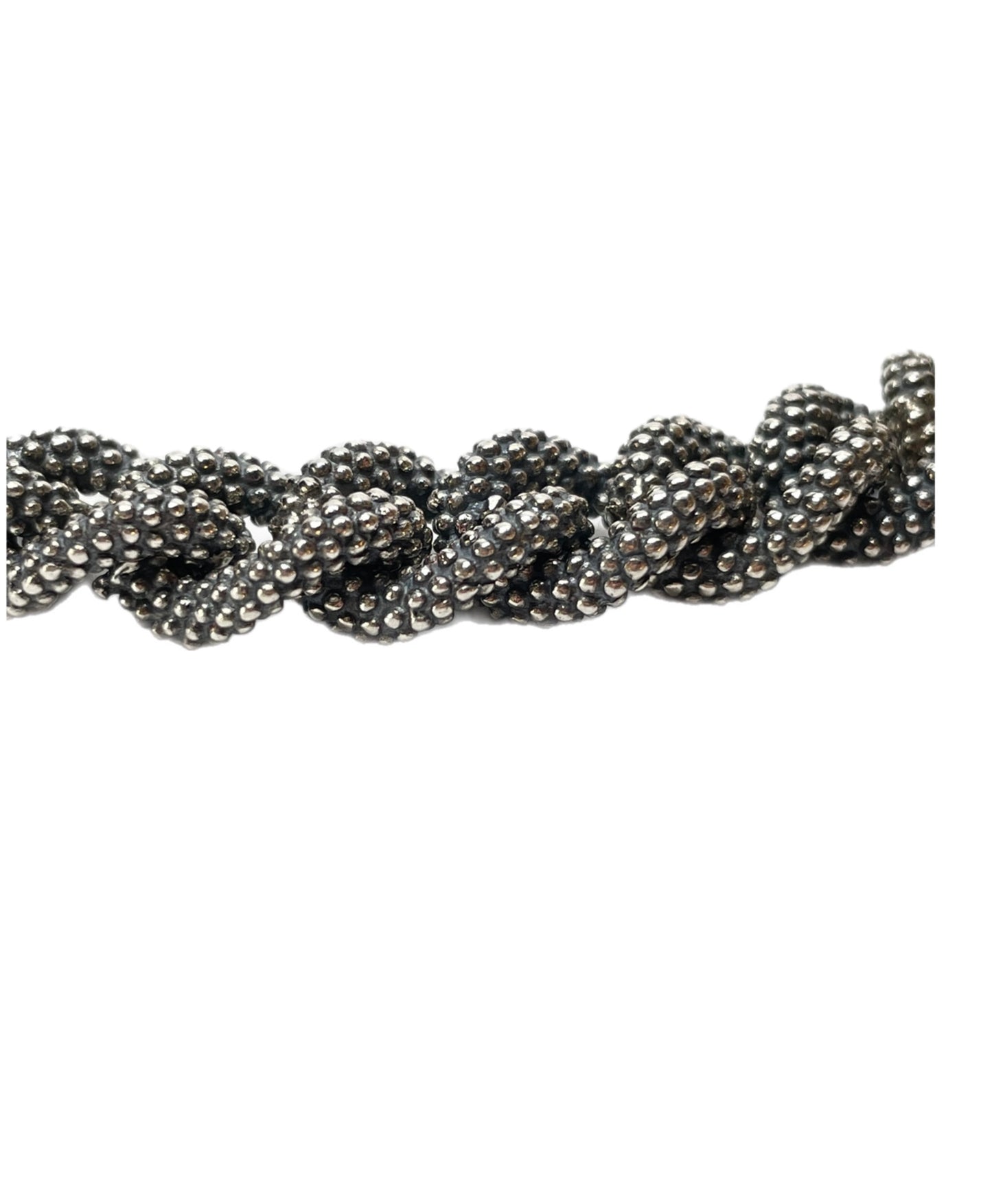 Dotted curb bracelet